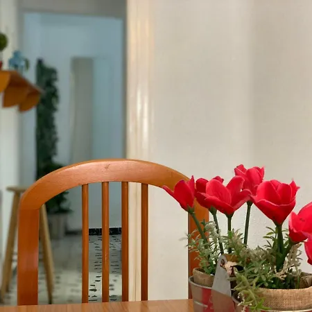 Apartamento La Muralla Centro Almería